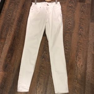 Fashion Nova White Low Rise Push Up Skinny Jeans